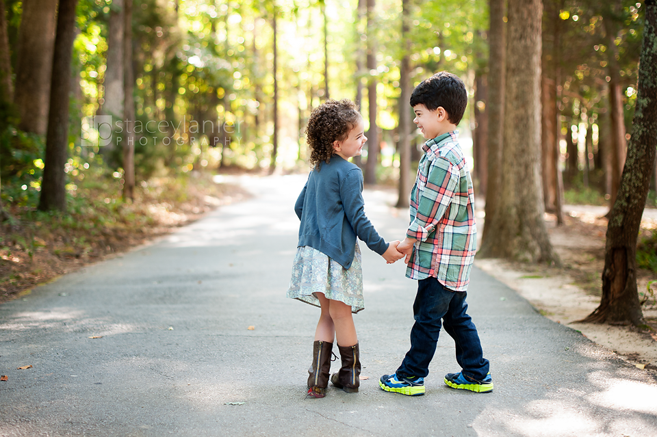 Relaxed-Child-Portraits-at-Jetton-Park